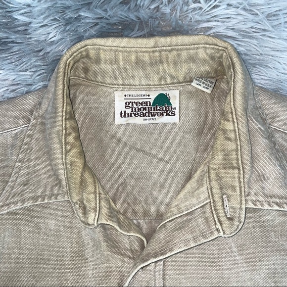 Vimtage 1990’s The Legend Green Mountain Threadworks Beige Tan Work Button Shirt - Picture 3 of 8